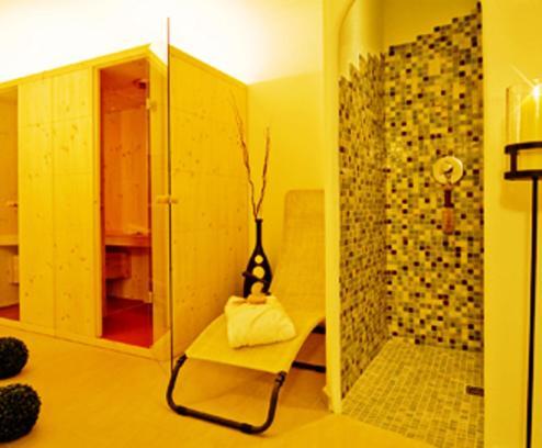 Garni Alpin Hotel Сиуси Екстериор снимка