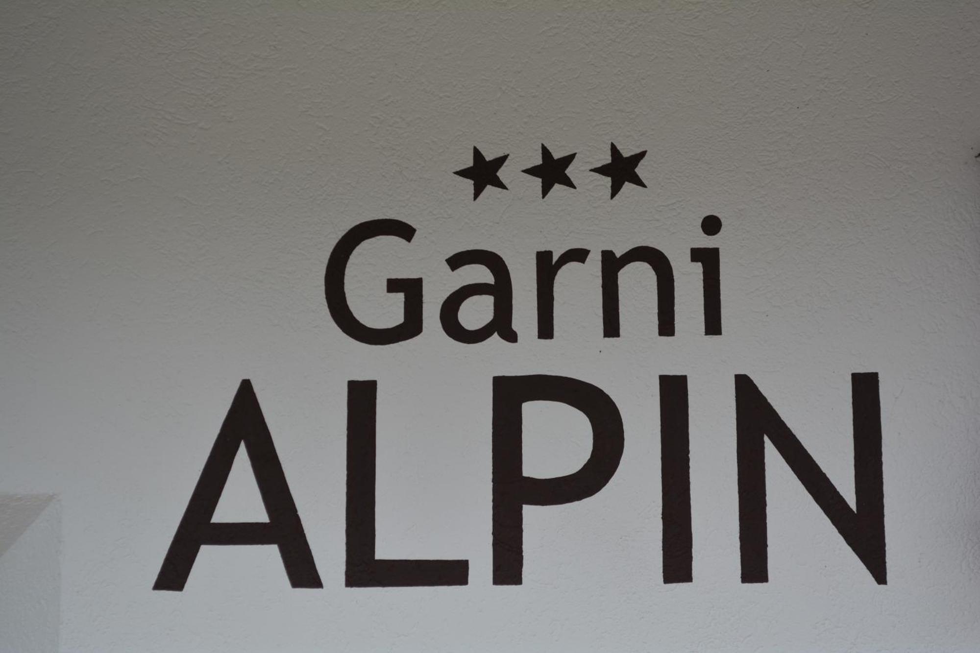 Garni Alpin Hotel Сиуси Екстериор снимка