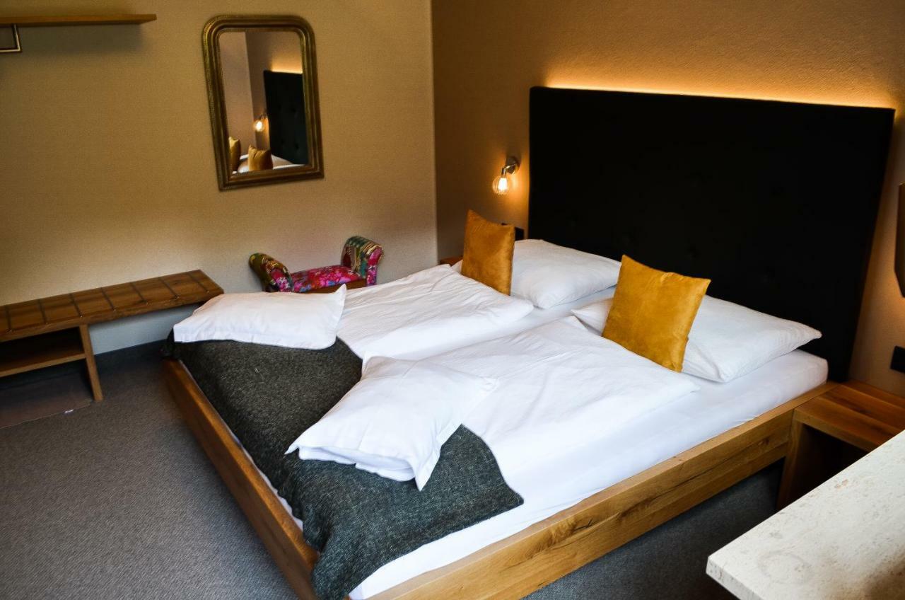 Garni Alpin Hotel Сиуси Екстериор снимка